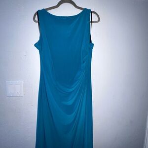Elegant Teal Sleeveless Dress
